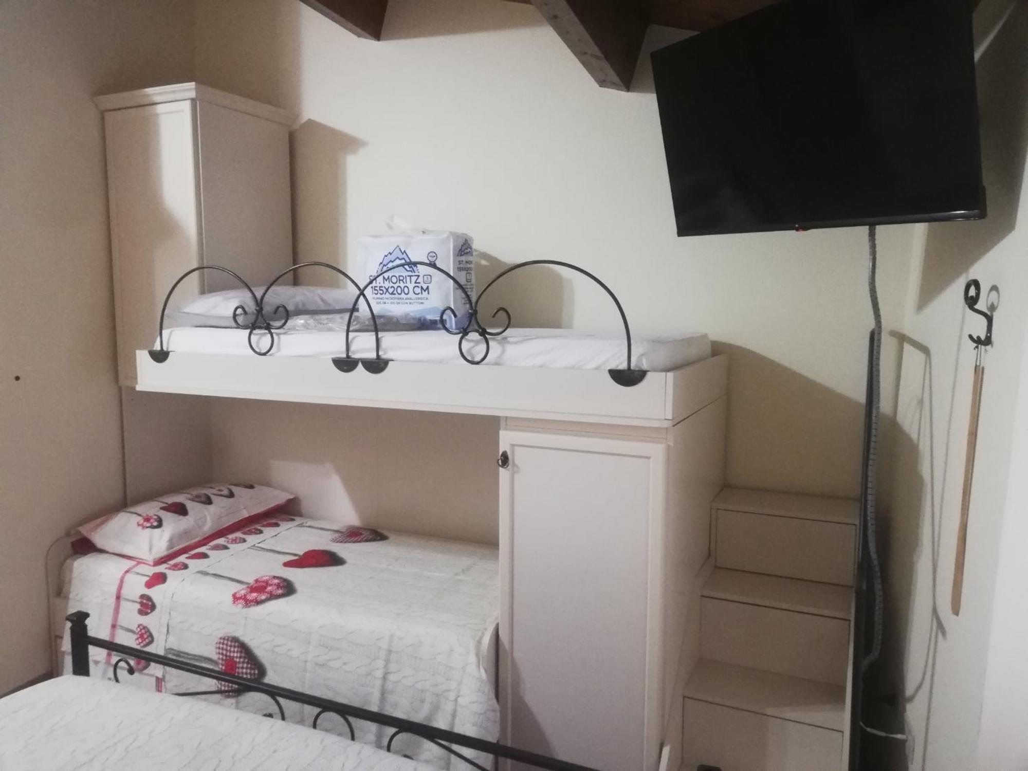 Appartamenti Cardinali Assisi Pokoj fotografie